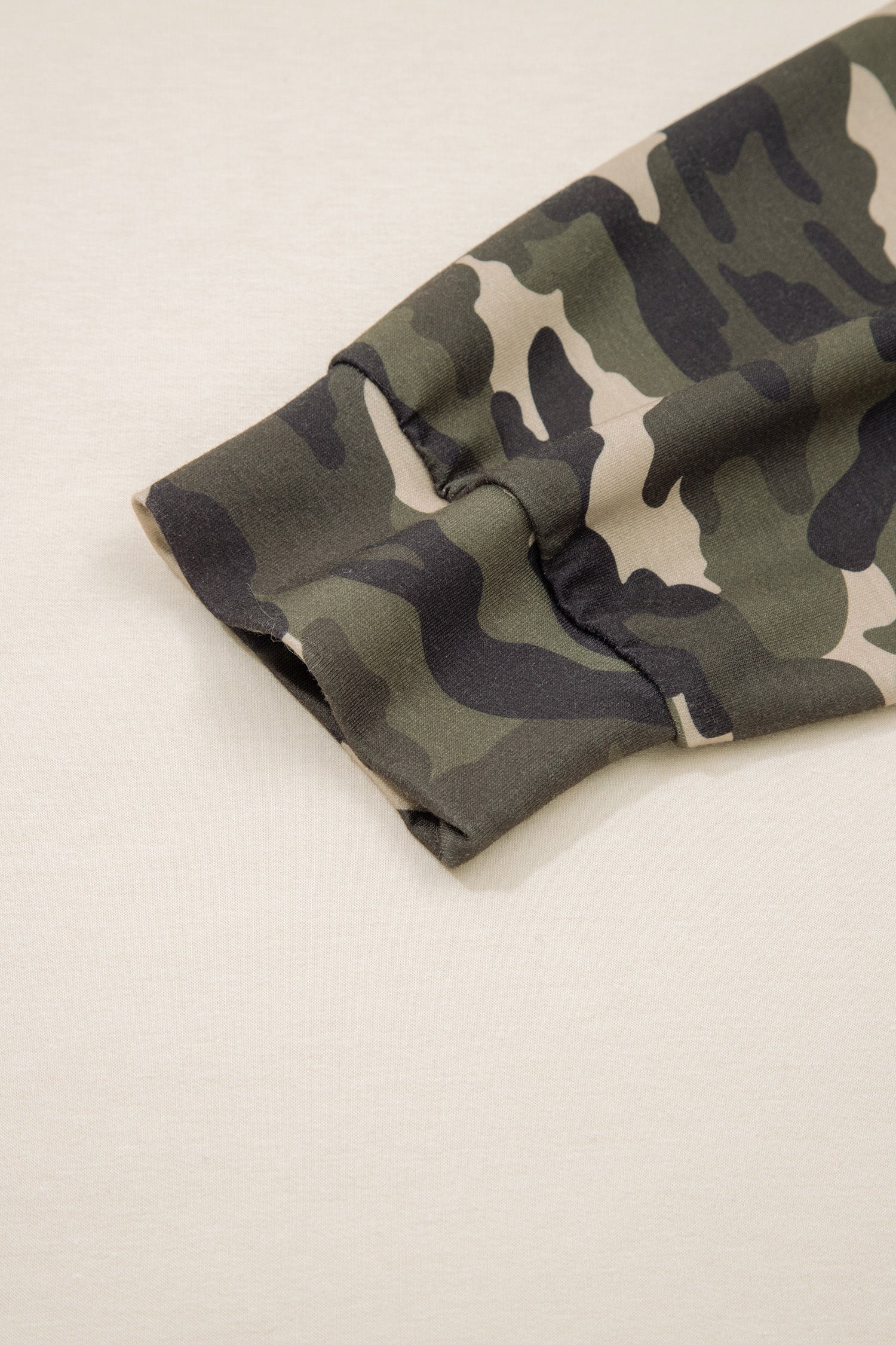 Apricot Camo Print Patchwork Sleeve Raw Hem Plus Size Sweatshirt