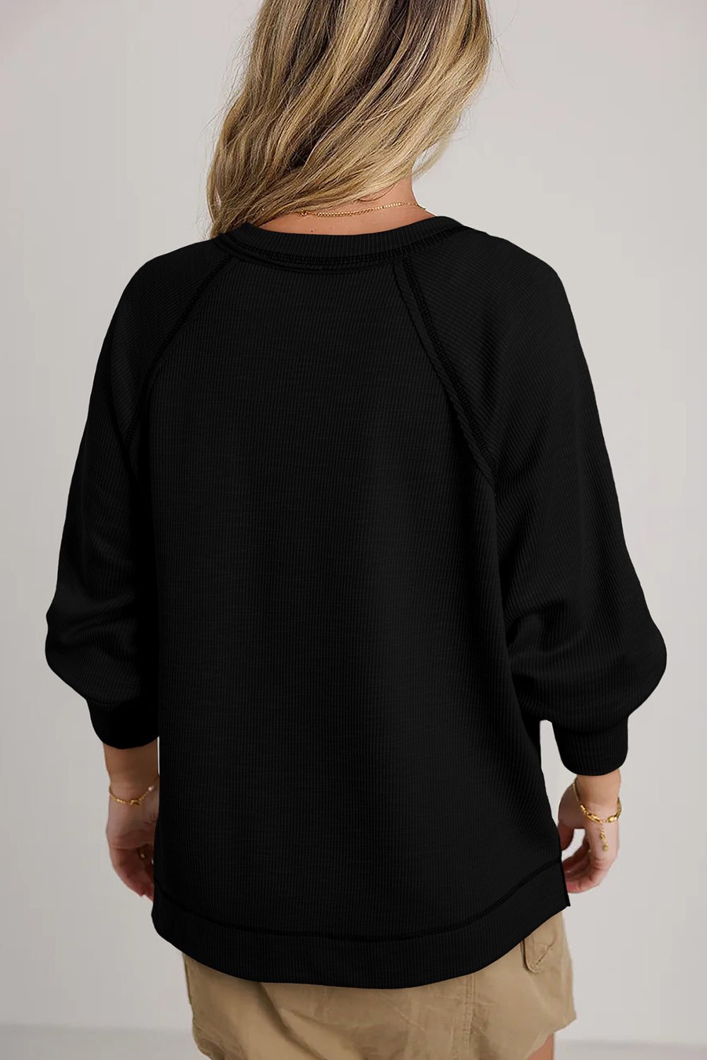 Delicacy Exposed Seam Textured Knit V Neck Pullover Top